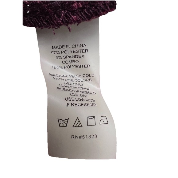 Vince Camuto Deep Red Floral Tank with Bow Strap XXL NWT - Picture 7 of 7